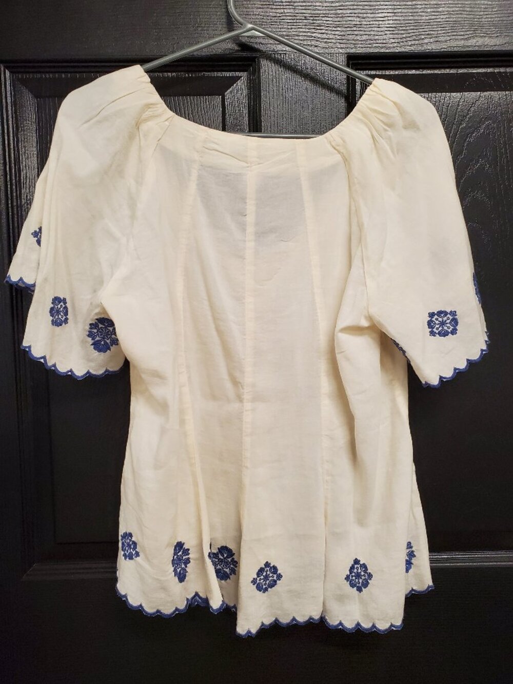Old Navy White Blue Embroidered Shirt - Picture 4 of 7